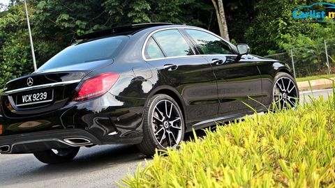 Review: Mercedes-Benz (W205) C300 – Can You Really Facelift Character?