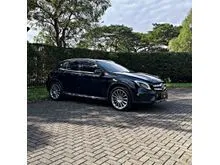 2019 Mercedes-Benz GLA200 1.6 AMG Line SUV BERGARANSI SANGAT TERAWAT 2020 GLA 200 tangan pertama 2018