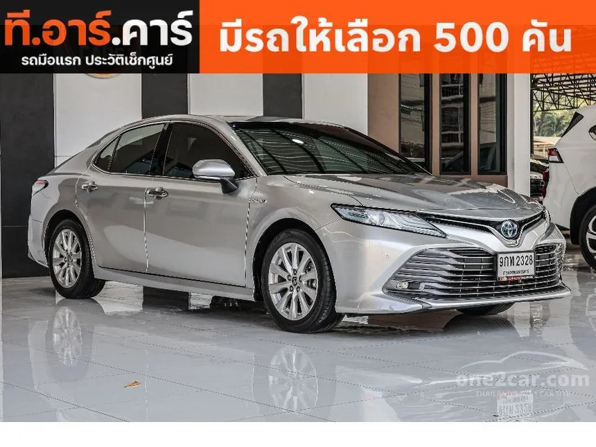 2019 Toyota Camry Hybrid Premium Sedan