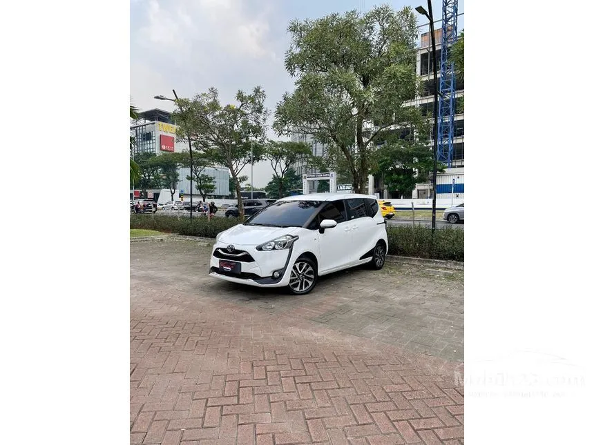 2019 Toyota Sienta V MPV