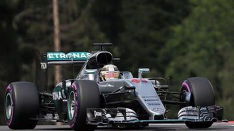 Hamilton Berjaya di F1 Austria 2016