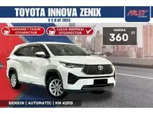 2023 Toyota Kijang Innova Zenix 2.0 V (Premium Color) MPV NON HYBRID AT LOW KM.42RB & PAJAK PANJANG