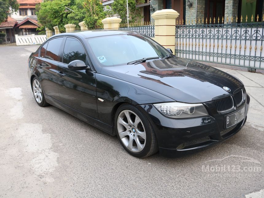 Jual Mobil  BMW  320i  2005 E90  2 0 di Banten Automatic Sedan 