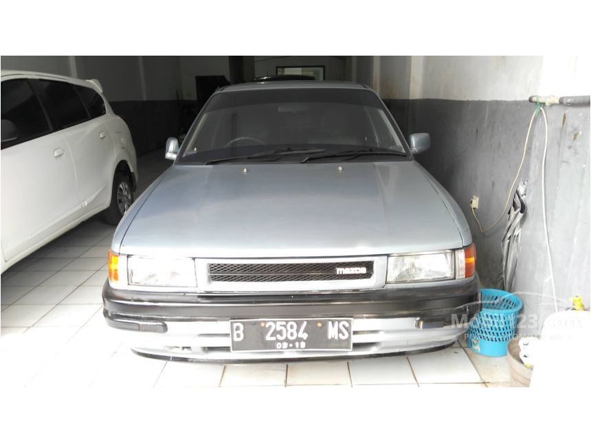 Jual Mobil  Mazda  323  1990 1 6 Manual 1 6 di DKI Jakarta 