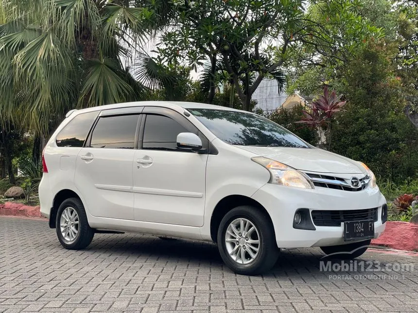 Jual Mobil Daihatsu Xenia 2013 R DLX 1.3 di Jawa Timur Manual MPV Putih Rp 135.000.000