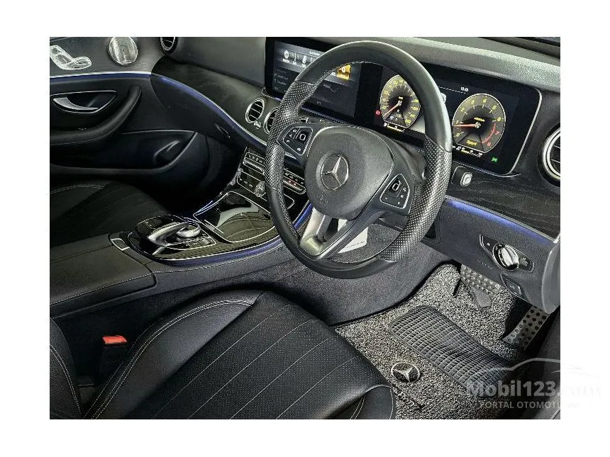 2016 Mercedes-Benz E300 Avantgarde Sedan
