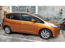 2011 Honda Jazz 1.5 (ปี 08-14) V i-VTEC Hatchback AT