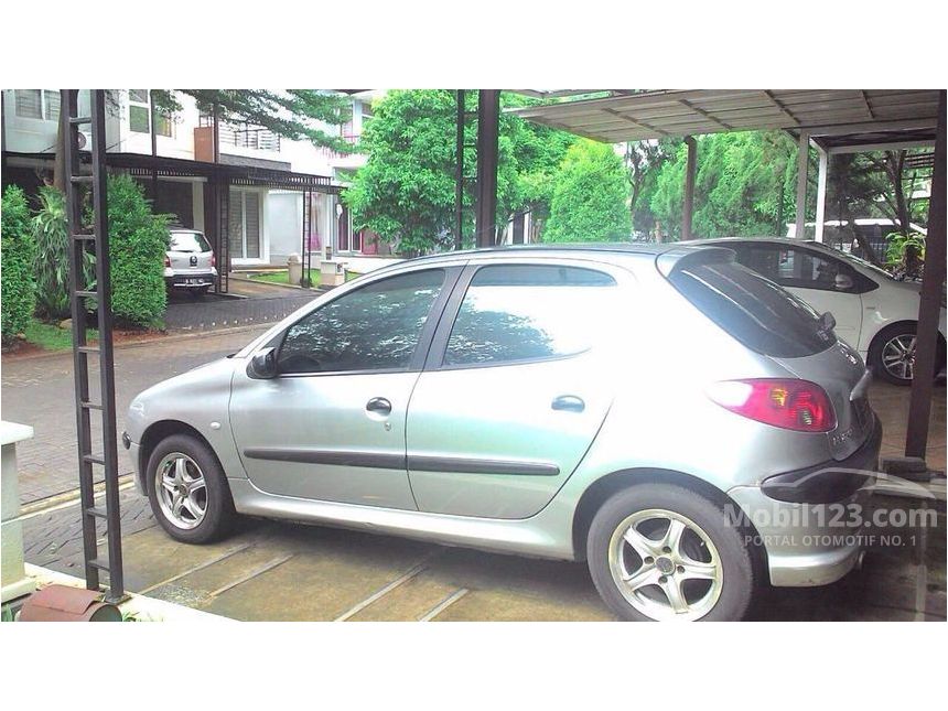 Jual Mobil  Peugeot  206  2003 1 5 di Banten Automatic Sedan 