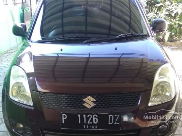  Mobil  Bekas  Baru  dijual  di Banyuwangi  Jawa timur 