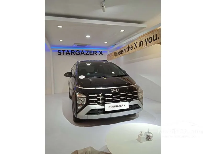 Jual Mobil Hyundai Stargazer X 2024 Prime 1.5 di Banten Automatic Wagon Hitam Rp 321.400.000