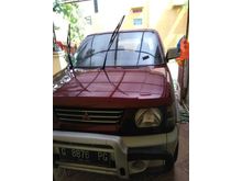 2000 Mitsubishi Kuda Super Exceed MPV