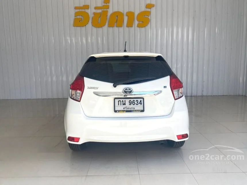 2017 Toyota YARIS G Hatchback