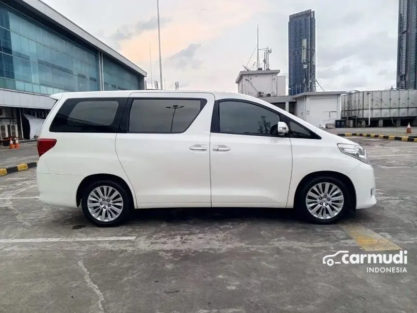 2014 Toyota Alphard G MPV