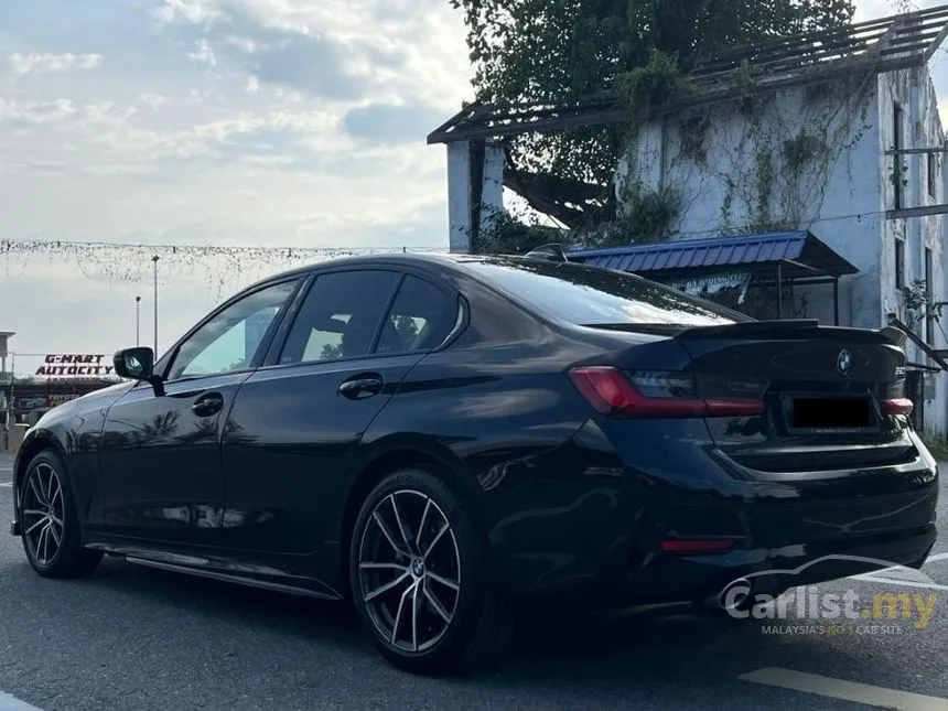 2021 BMW 320i Sport Driving Assist Pack Sedan