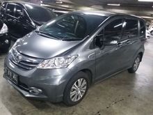 2013 Honda Freed 1.5 E PSD Abu2 Metalik Tangan 1 Low KM Pajak Baru Istimewa Seperti Baru Tdp 25 Juta