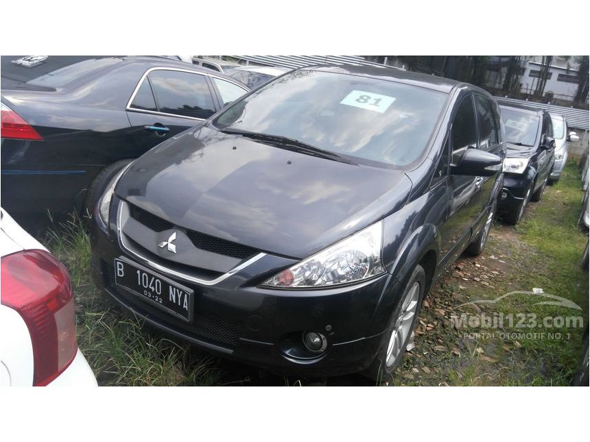 Jual Mobil Mitsubishi Grandis 2010 GT 2.4 di Banten Jual Mobil Mitsubishi Grandis 2010 GT 2.4 di Banten