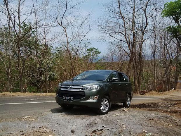 Nikmatnya Jadi Boss dalam All-New Toyota Kijang Innova