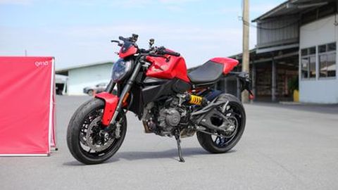 New Ducati Monster ขับง่าย คล่องตัว 