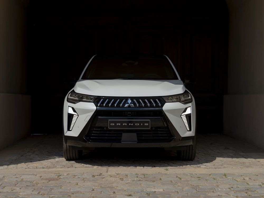 Mitsubishi Grandis Diproduksi dan Dijual lagi! ‘Bereinkarnasi’ dari MPV Jadi SUV