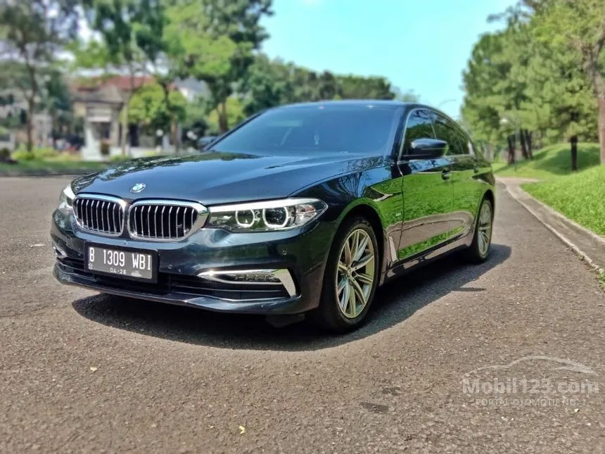 Jual Mobil BMW 520d 2017 Luxury 2.0 di DKI Jakarta Automatic Sedan ...