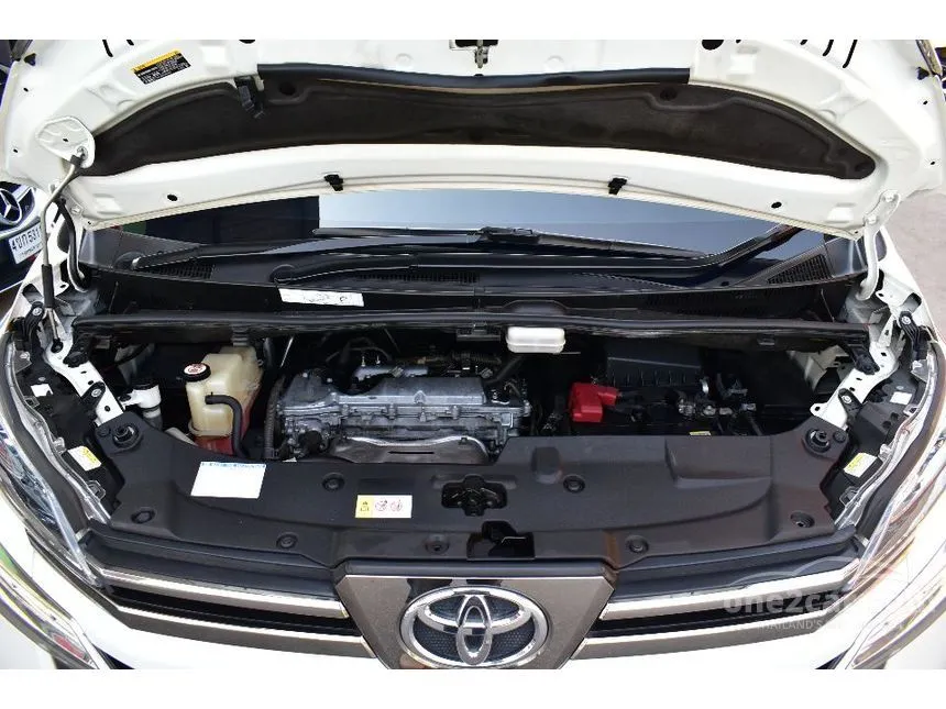 2018 Toyota Vellfire Van