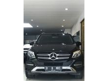 Mercedes-Benz GLE400 3.0 Exclusive Th 2016 April Automatic Hitam Metalik