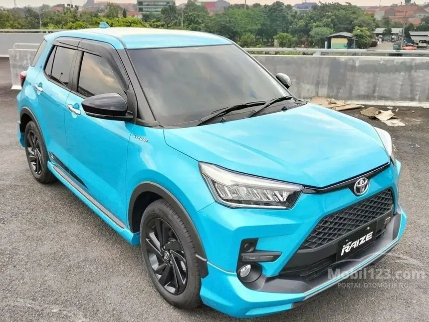 Jual Mobil Toyota Raize 2024 GR Sport 1.0 di Jawa Barat Automatic Wagon Biru Rp 233.300.000