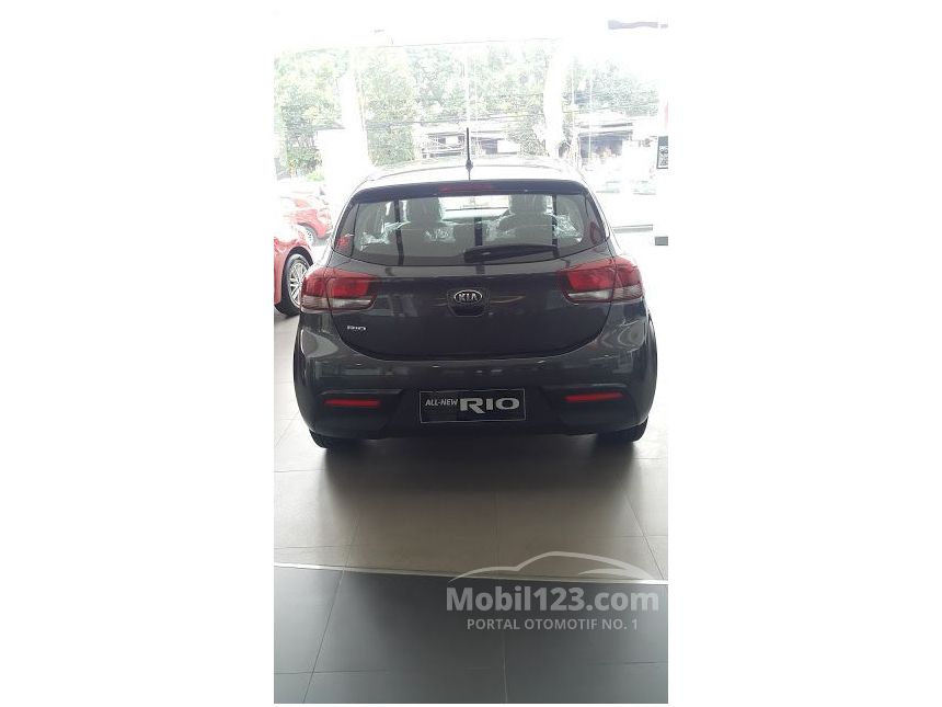 Jual Mobil KIA Rio 2017 YB 1.4 di Jawa Barat Automatic 