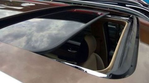 Mengetahui Perbedaan Sunroof, Moonroof dan Panoramic Roof