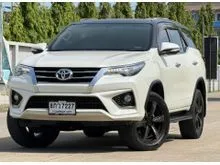 2016 Toyota FORTUNER 2.8 (ปี 15-25) TRD Sportivo (White+Backtop) SUV