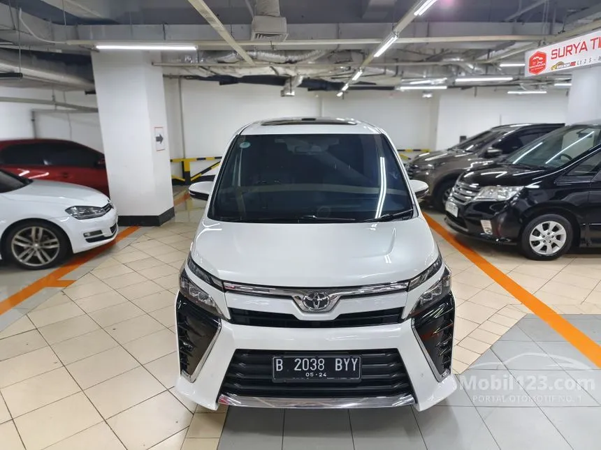 Jual Mobil Toyota Voxy 2019 2.0 di DKI Jakarta Automatic Wagon Putih Rp 340.000.000