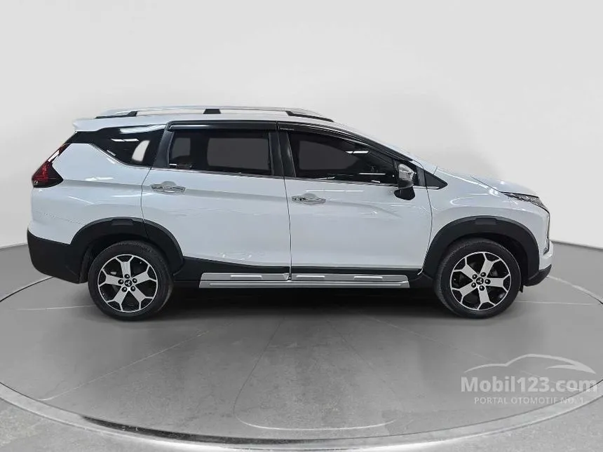 2021 Mitsubishi Xpander Cross Premium MPV