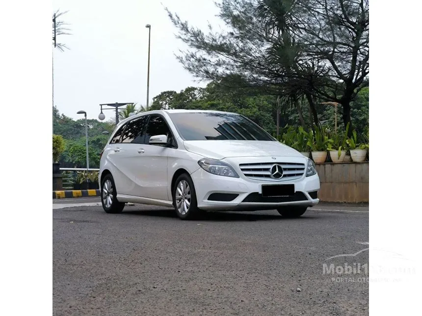 Jual Mobil Mercedes