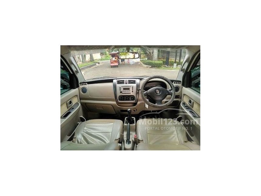 2014 Suzuki APV SGX Luxury Van