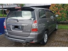 Toyota Kijang Innova 2.0 V MPV Tahun 2011