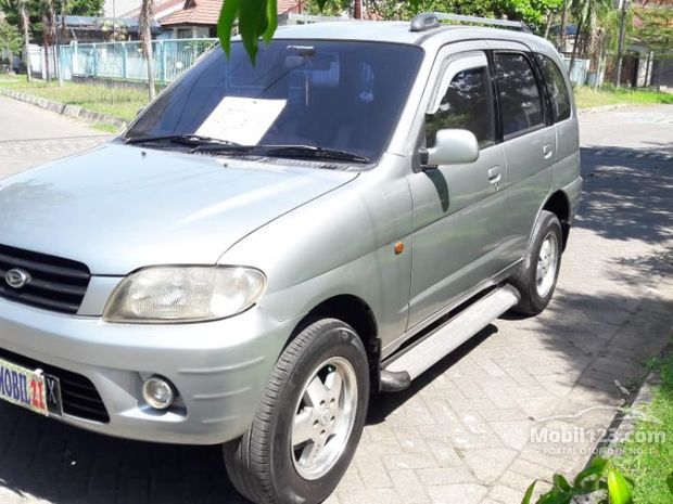 Daihatsu Taruna  Mobil  bekas  dijual  di Jawa Timur 