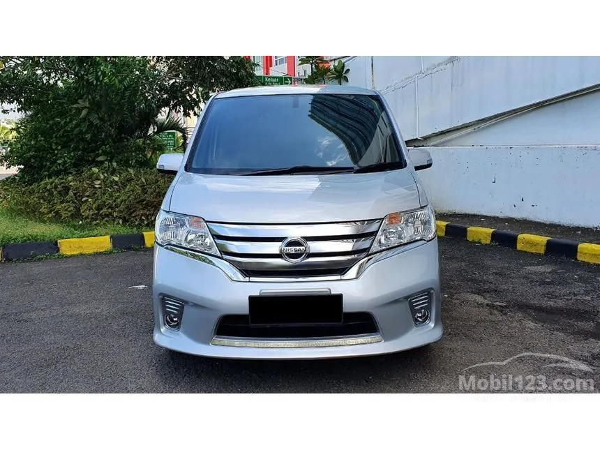 Jual Mobil Nissan Serena 2014 Highway Star 2.0 di DKI Jakarta Automatic MPV Silver Rp 165.000.000