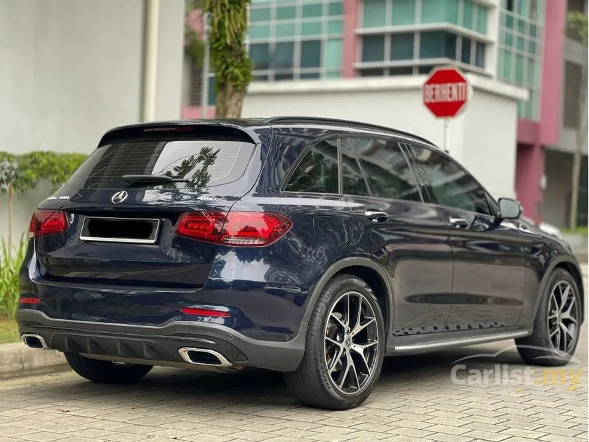 2021 Mercedes-Benz GLC300 4MATIC AMG Line SUV