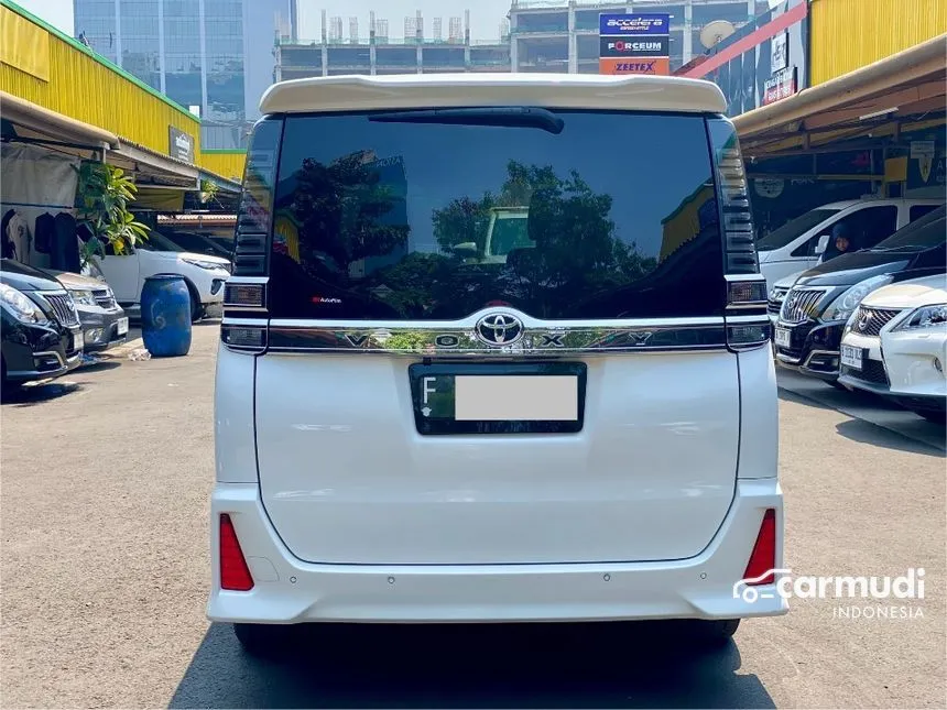 2019 Toyota Voxy Wagon