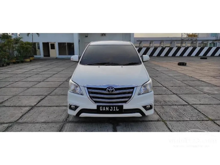 Jual Mobil Toyota Kijang Innova 2014 V 2.5 di DKI Jakarta Automatic MPV Putih Rp 240.000.000