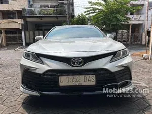 2023 Toyota Camry 2.5 V Sedan