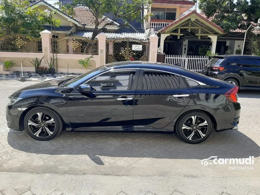 2016 Honda Civic ES Sedan