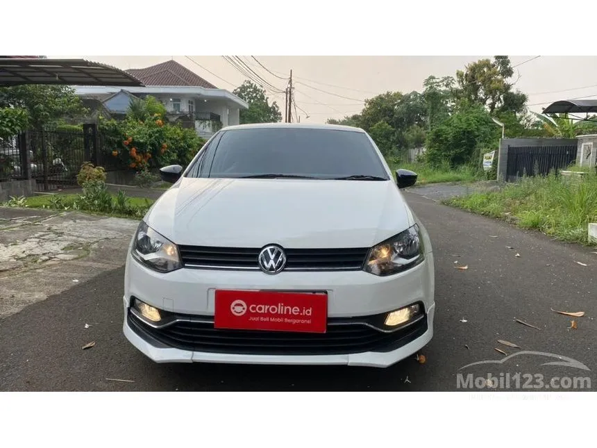 Jual Mobil Volkswagen Polo 2018 Comfortline TSI 1.2 di Jawa Barat Automatic Hatchback Putih Rp 181.000.000
