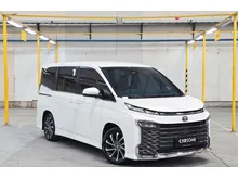 2022 Toyota Voxy 2.0 (Premium Color) MPV