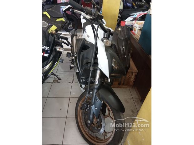 Kawasaki Z250  Motor  Bekas  Baru dijual di Indonesia 