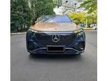 2024 Mercedes-Benz EQS450 0.0 AMG Line 4MATIC SUV White on Black Odo 4 Rb (TERMURAH)