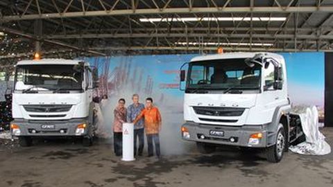 Mitsubishi Fuso Indonesia Luncurkan 2 Tractor Head Baru