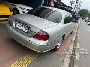 2000 Jaguar S-Type 3.0 V6 Special Equipment Sedan