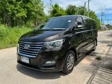 2019 Hyundai H-1 2.5 (ปี 18-24) Deluxe Van