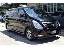 2016 Hyundai H-1 2.5 (ปี 08-17) Deluxe Van